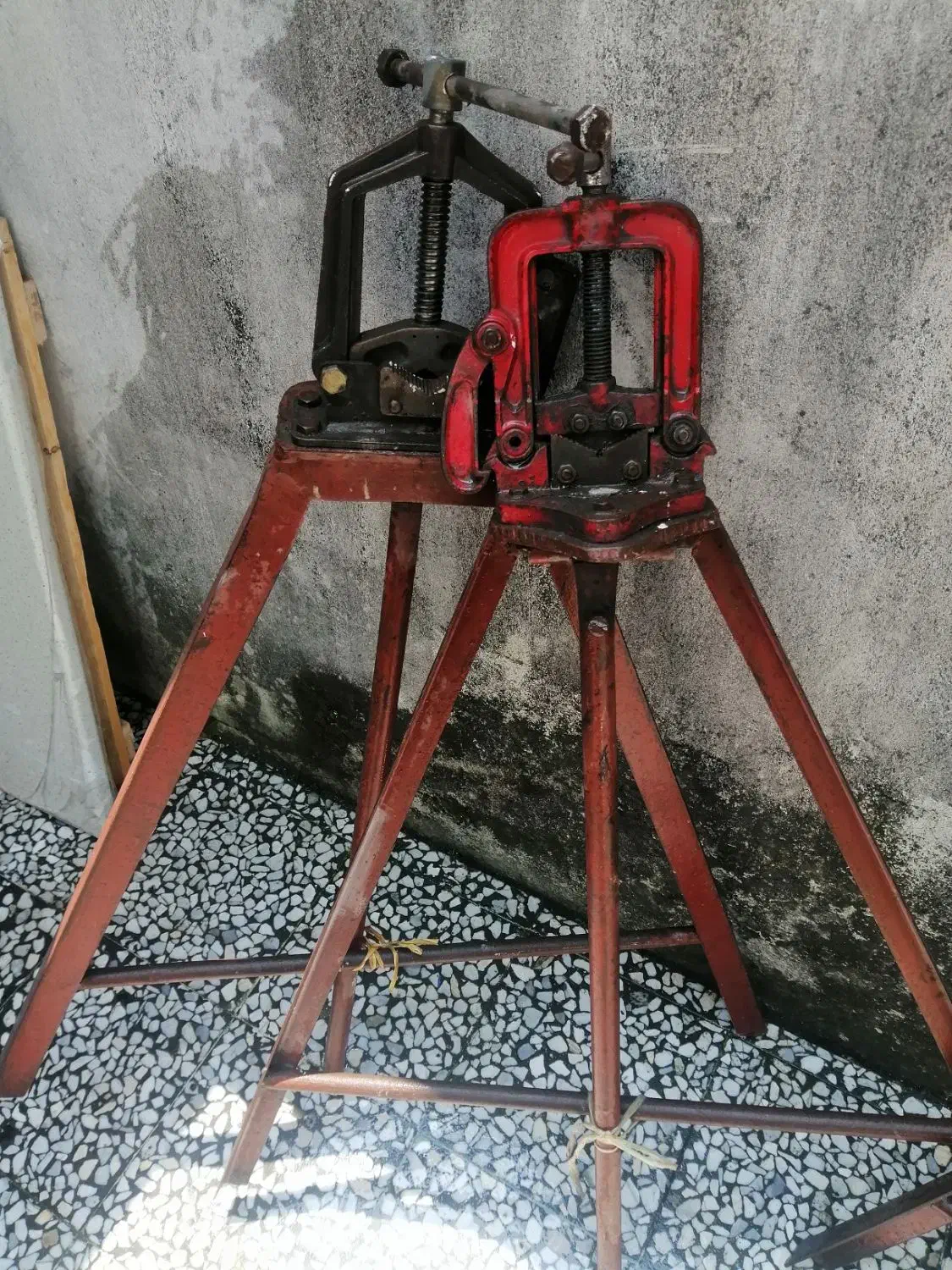 گیره لوله کشی محکم|ابزارآلات|بندر انزلی, باغ زمانی|دیوار