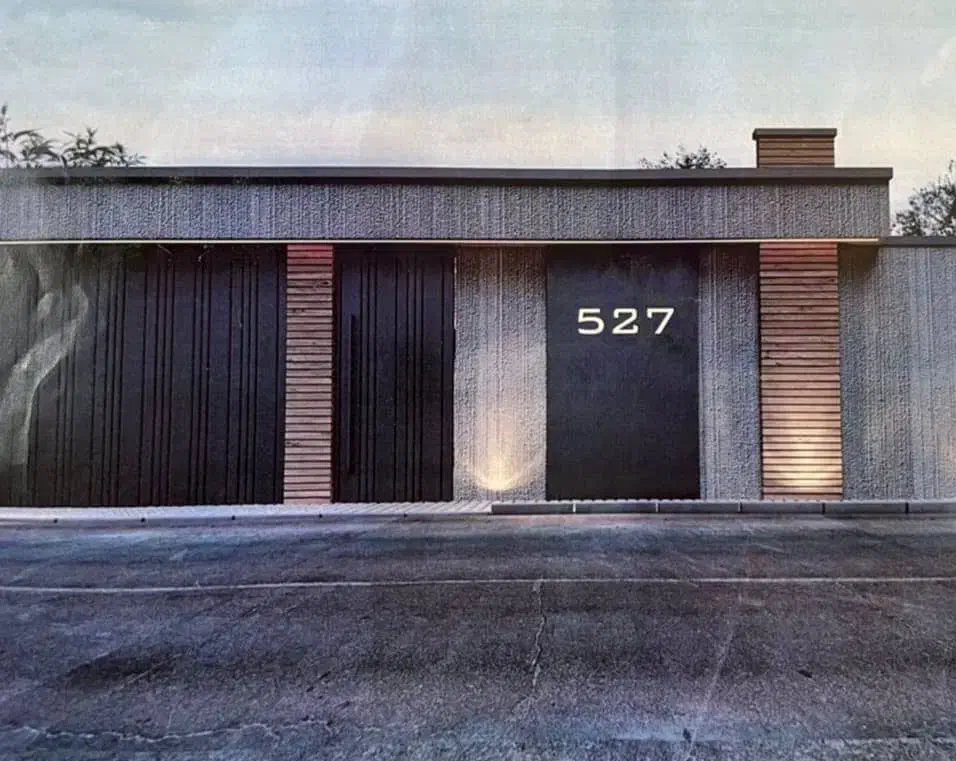 مرکز بزرگ فروش درب های ویلایی|مصالح و تجهیزات ساختمان|رشت, آزادگان|دیوار