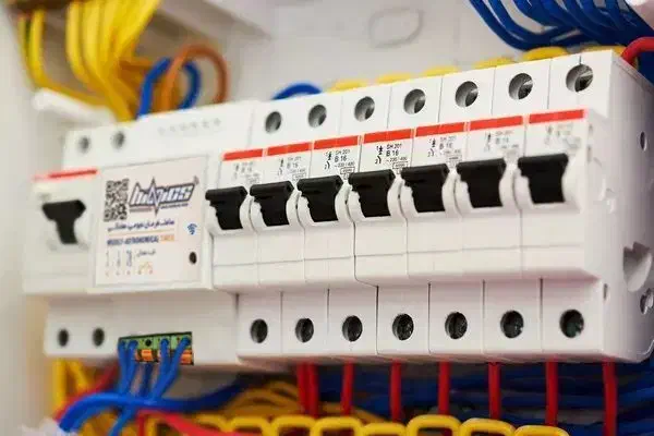 برقکار|خدمات پیشه و مهارت|جم, |دیوار