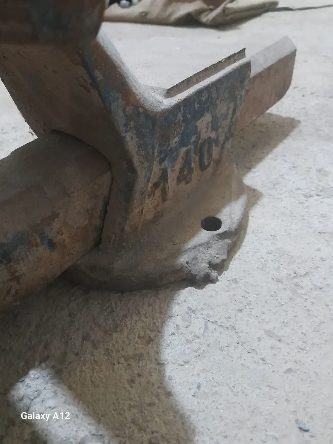 گیره فروشی|ابزارآلات|جلگه ماژان, |دیوار