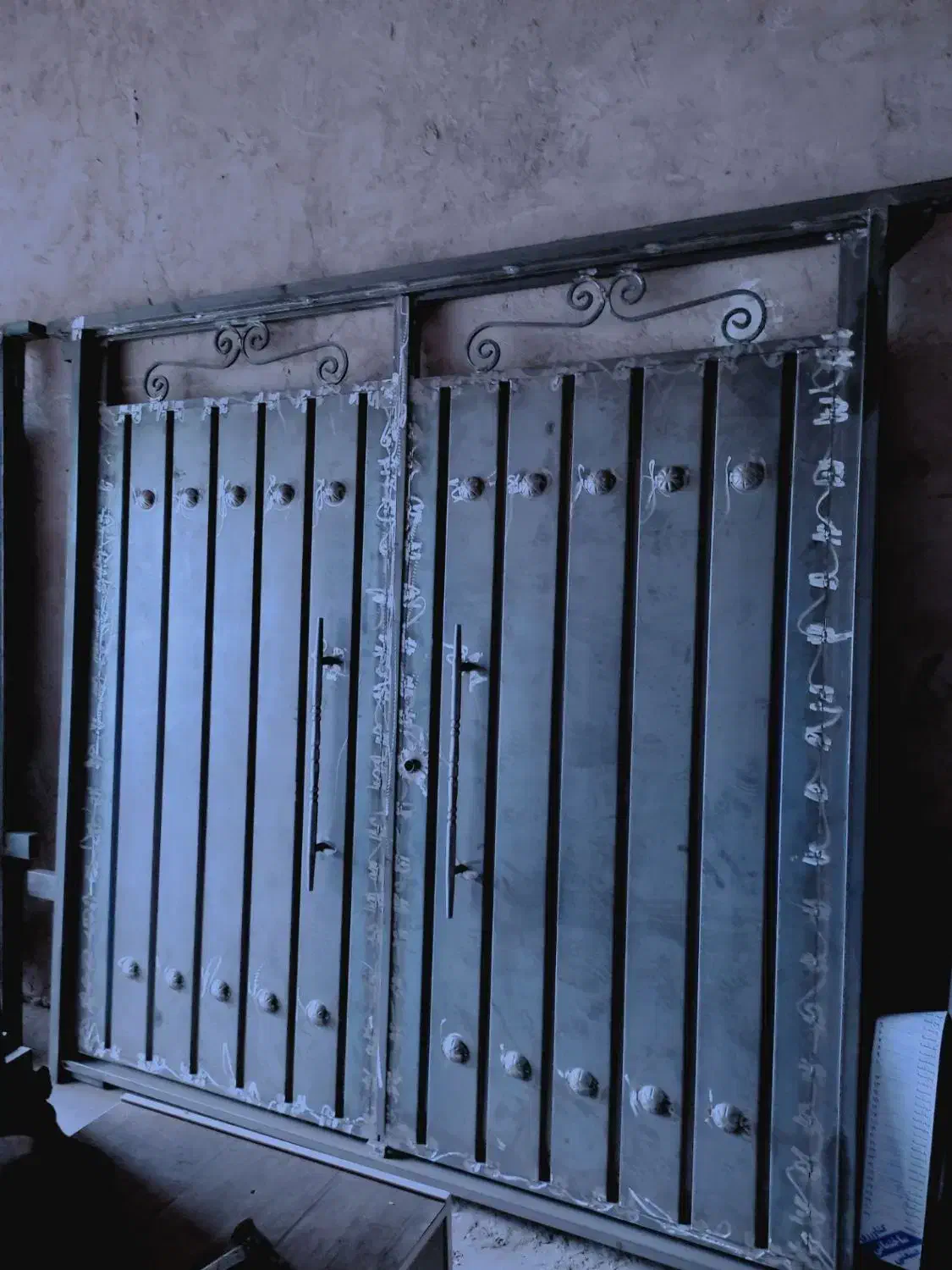 درب حیاط ،ویلایی ،باغ|مصالح و تجهیزات ساختمان|اقبالیه, |دیوار