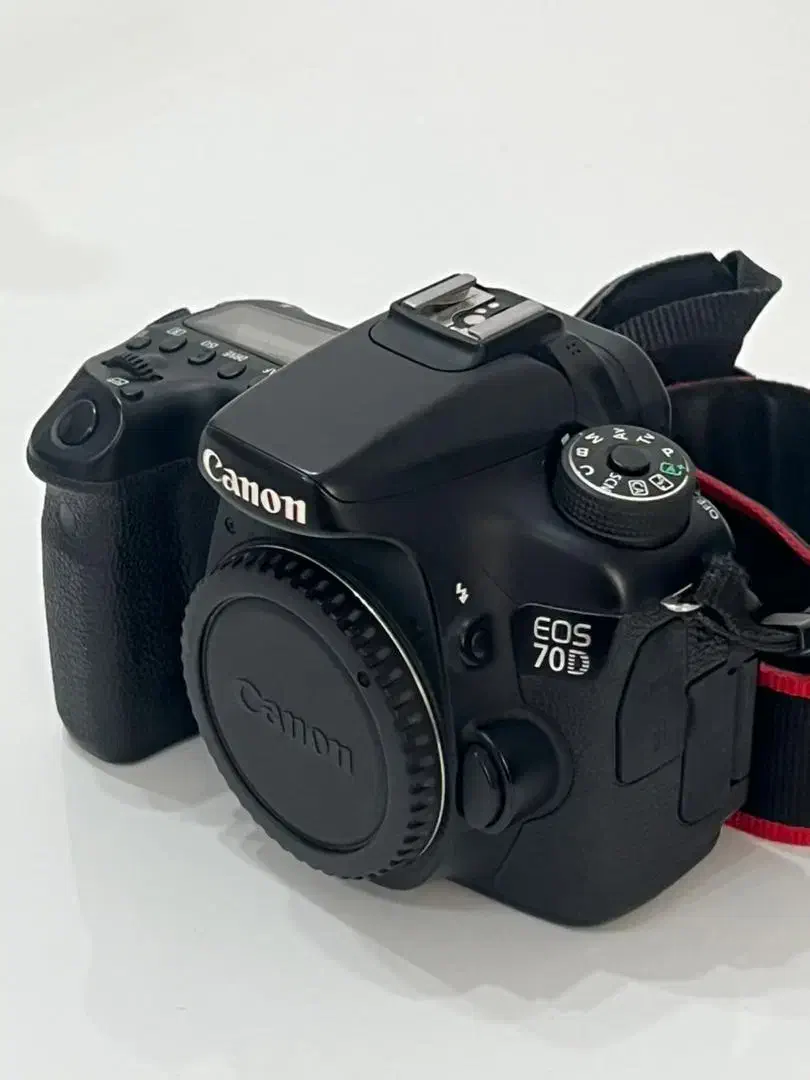 دوربین کنون ۷۰ d|دوربین عکاسی و فیلمبرداری|شیراز, شهرک بهشتی|دیوار