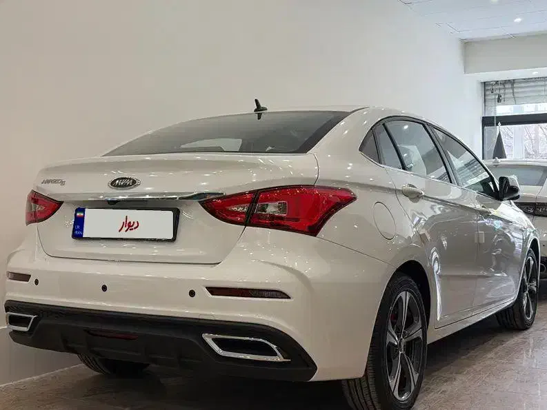 آریزو ۵|خودرو سواری و وانت|سیرجان, |دیوار