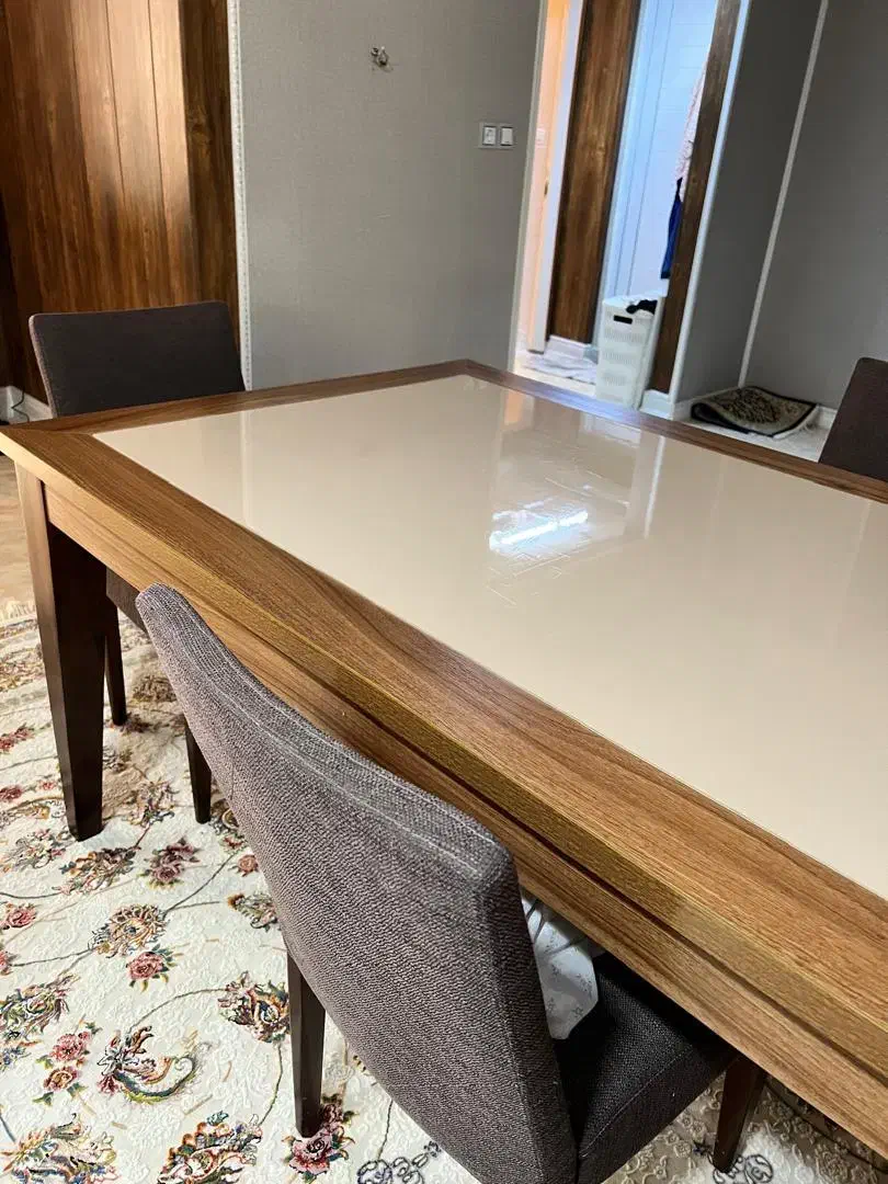 میز غذا خوری|میز و صندلی غذاخوری|بندر ماهشهر, |دیوار