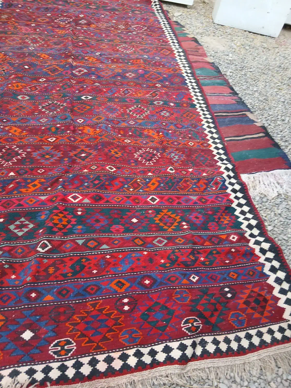 فرش دستباف و گلیم|فرش|سراب, |دیوار