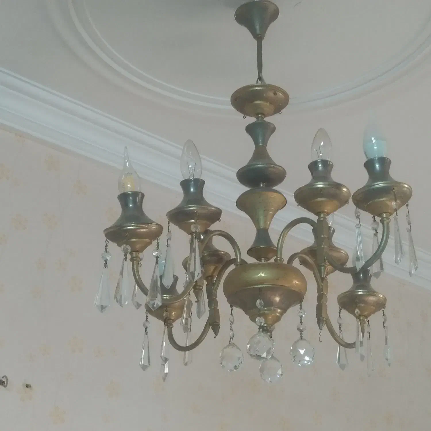 لوستر ۴ شاخه|لوستر و چراغ آویز|تهران, کیانشهر|دیوار