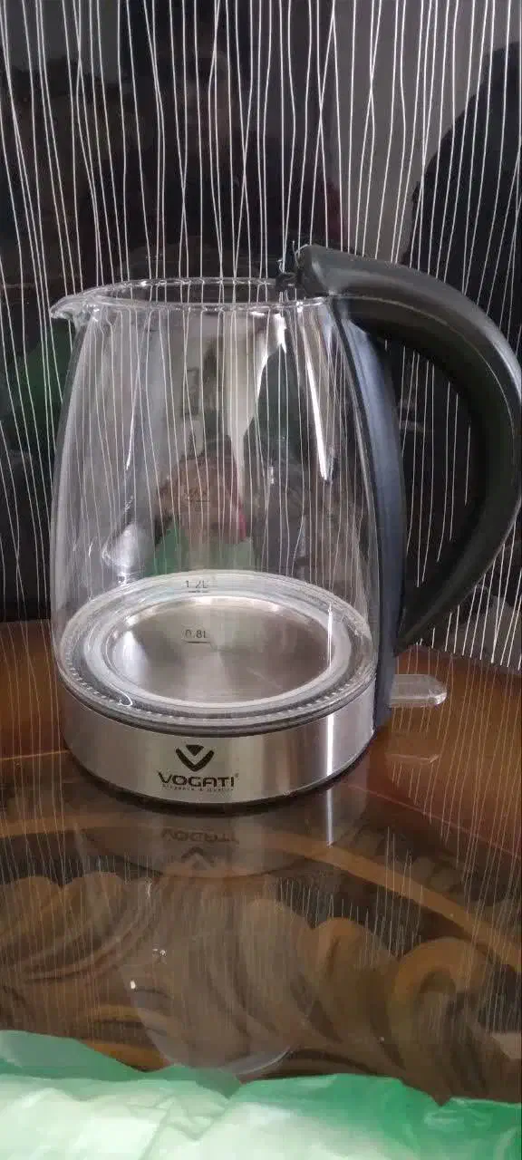 کتری برقی شیشه پیرکس چراغدار در حد خیلی نو|قوری، کتری، قهوهساز دستی|کرج, فاز ۴ مهرشهر|دیوار