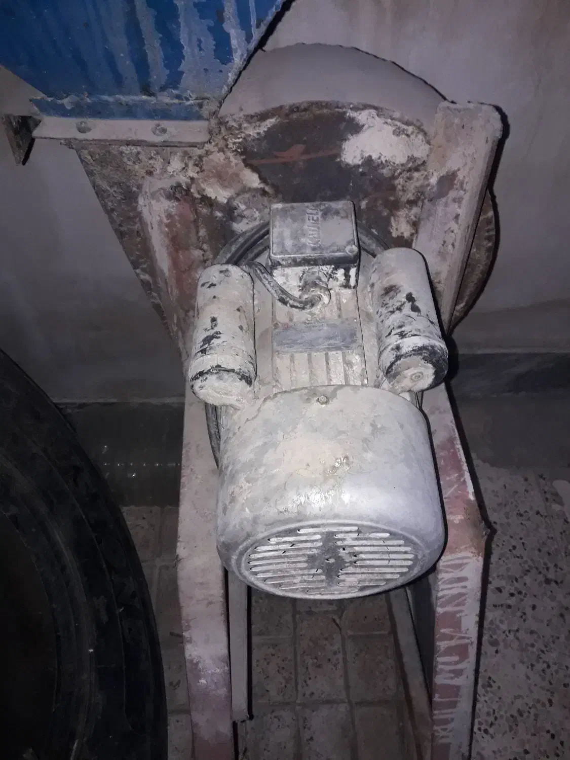 اسیاب تکفاز.موتور قوی.بدنه الیاژی استثنایی|ماشینآلات صنعتی|مشهد, رسالت|دیوار