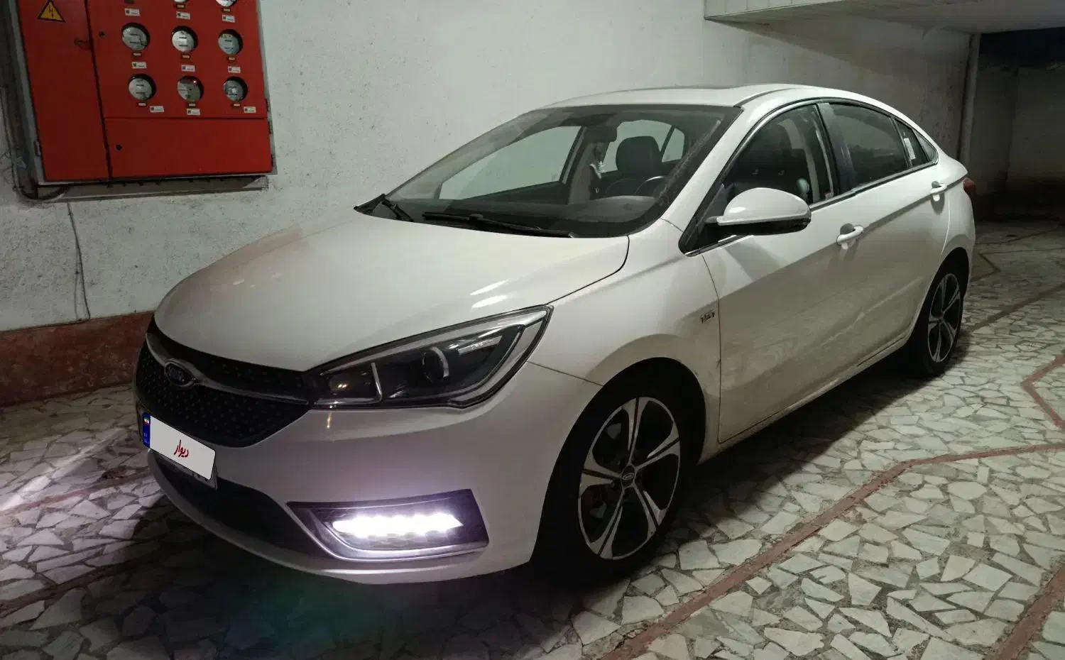 فروش ماشین آریزو ۵|خودرو سواری و وانت|رشت, نامجو|دیوار