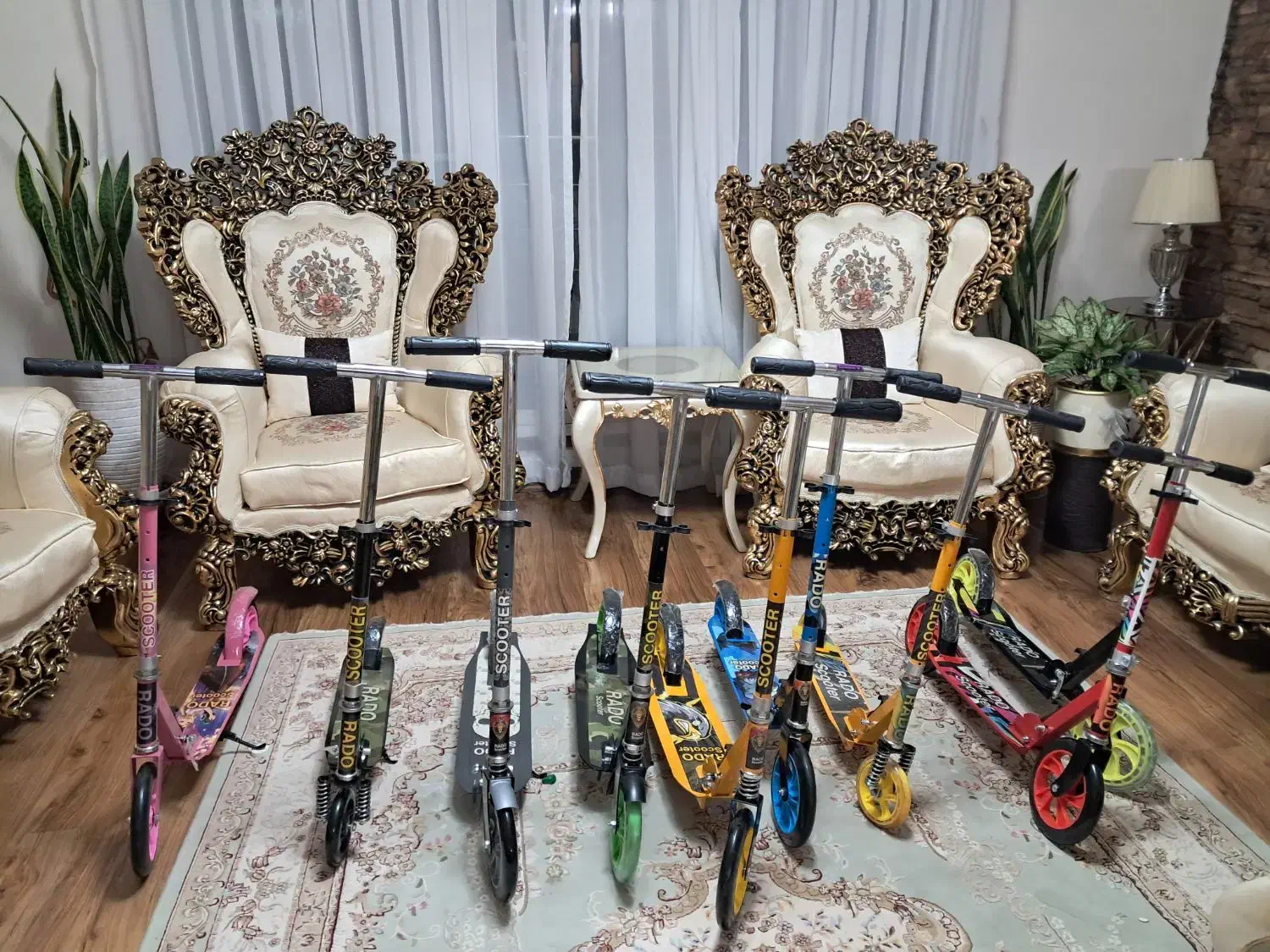 اسکوتر سه چرخ اسکوتر ۲۰۰ میل حرفه ای حراج|دوچرخه، اسکیت، اسکوتر|تهران, آزادشهر|دیوار