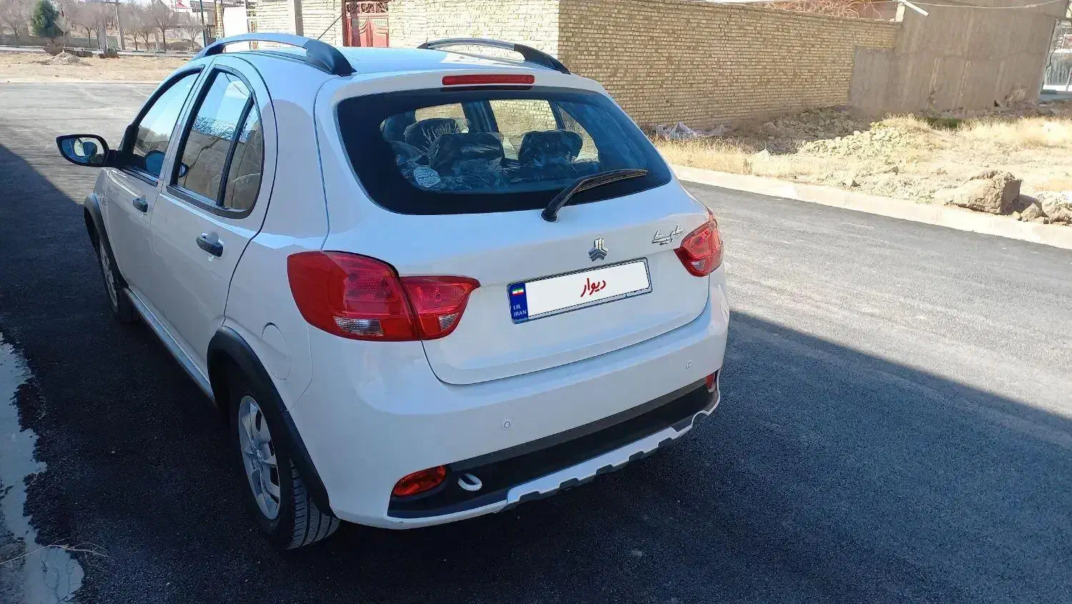 کوییک s سفید|خودرو سواری و وانت|همدان, |دیوار