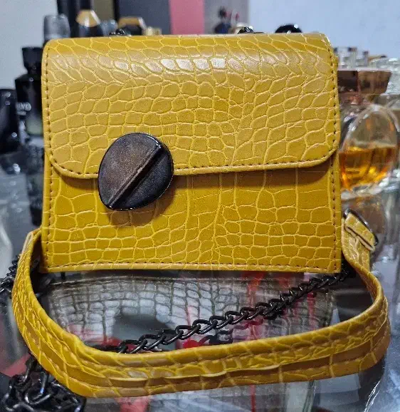 کیف|کیف، کفش، کمربند|رشت, کوی امام رضا|دیوار