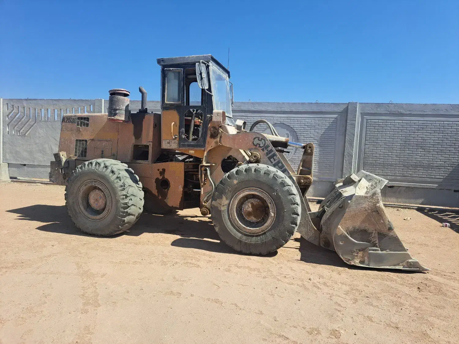 لودر ۵۳۰.آدو|خودرو سنگین|بهاباد, |دیوار