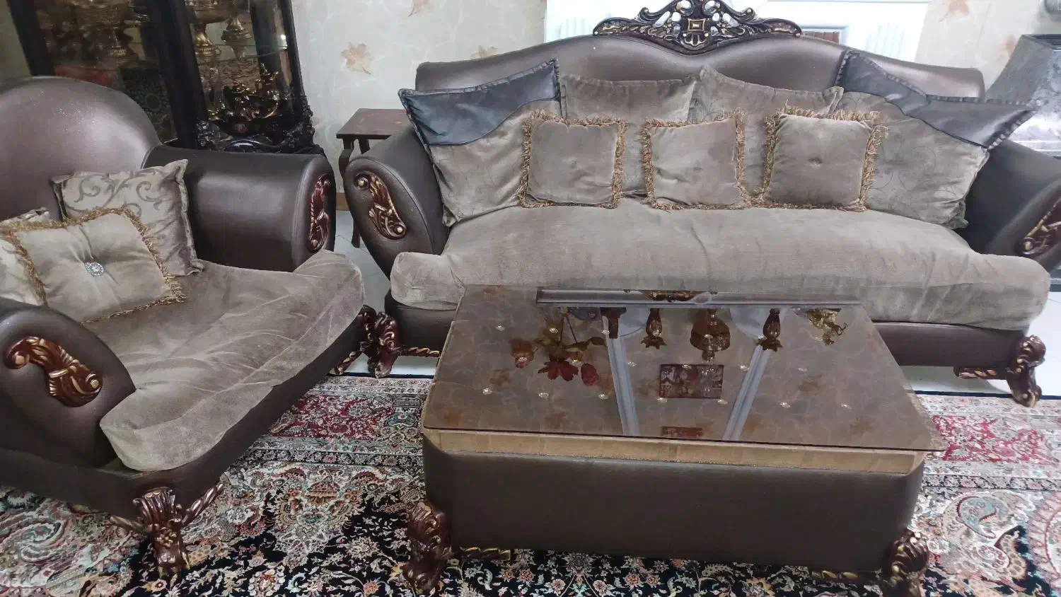 مبل و جلومبلی|مبلمان خانگی و میز عسلی|مشهد, زمانه|دیوار