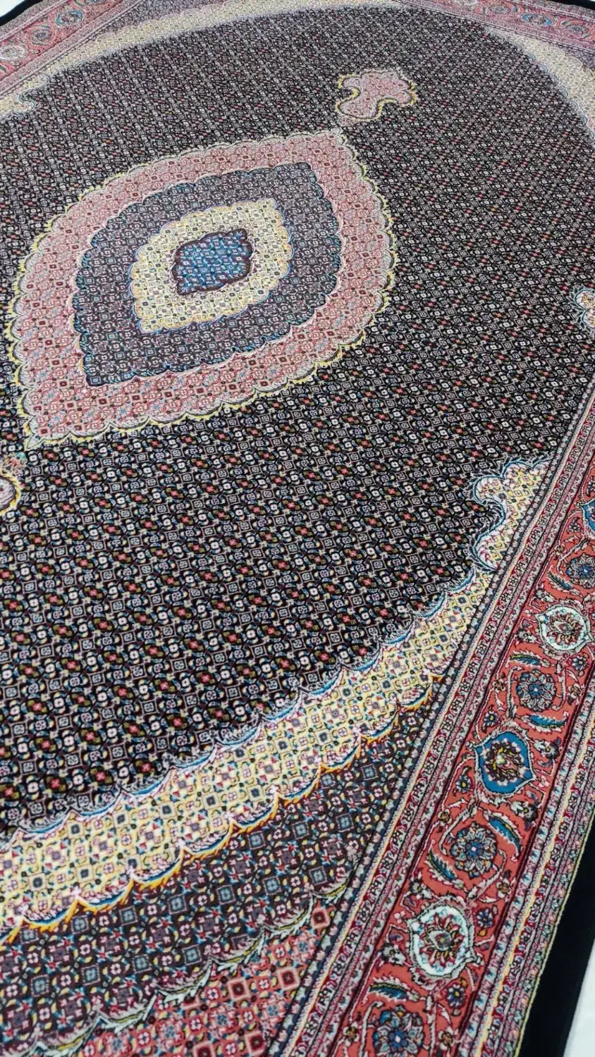 فرش ماهی اصل ۷۰۰|فرش|مرند, |دیوار