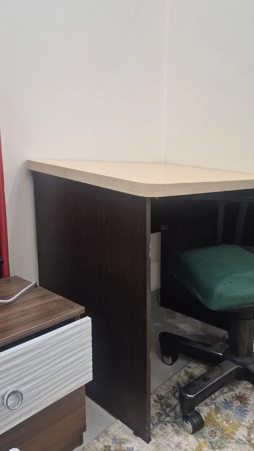 میز و صندلی|میز تحریر و کامپیوتر|اصفهان, کوی شهید کشوری|دیوار