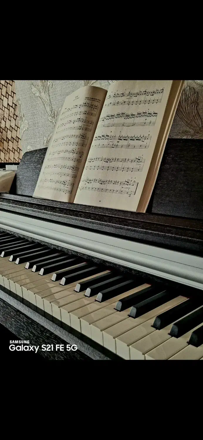 Kurzweil M210 SR پیانو دیجیتال باصدای غنی|پیانو، کیبورد، آکاردئون|زنجان, |دیوار