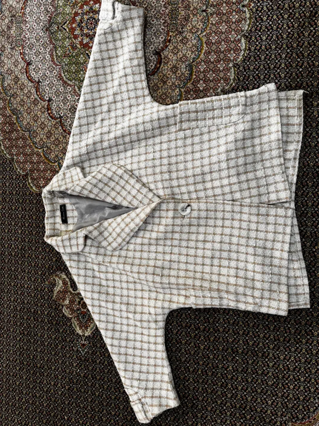 لباس کت|لباس|شیروان (خراسان), |دیوار