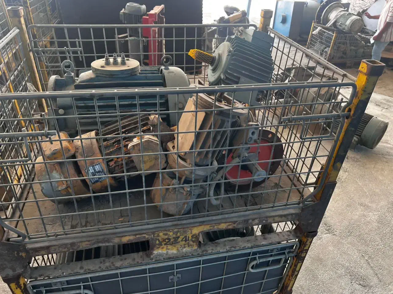 خریدار وفروش انواع ابزار الات صنعتی کارگاهی|ماشین‌آلات صنعتی|تهران, آسمان|دیوار