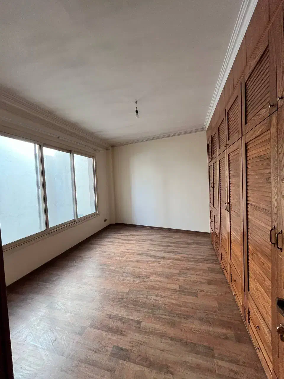 ۳ خواب / ۱۷۰ متر /تک واحدی / ویو ابدی  زعفرانیه