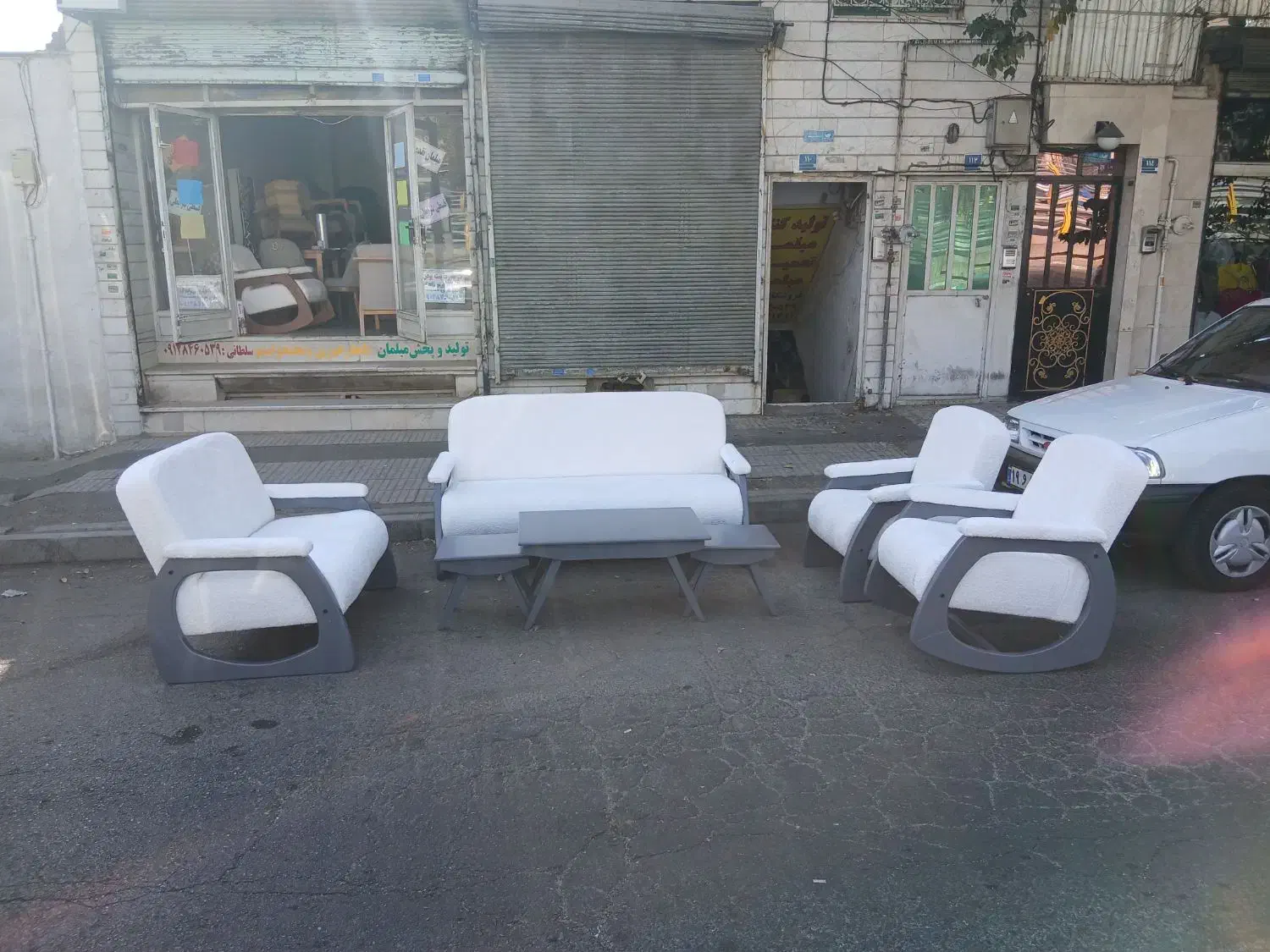 مینیمال ۸نفره|مبلمان خانگی و میز عسلی|تهران, خاک سفید|دیوار