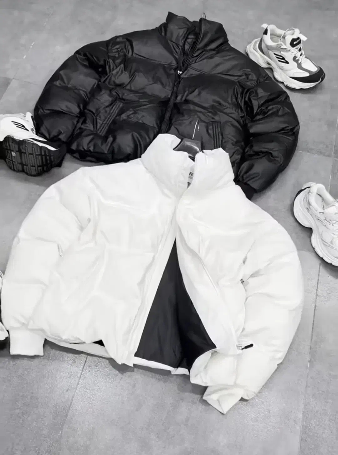 کاپشن سیلیکون مِیت و چرم صنعتی ویت کلایت|لباس|قم, بنیاد|دیوار