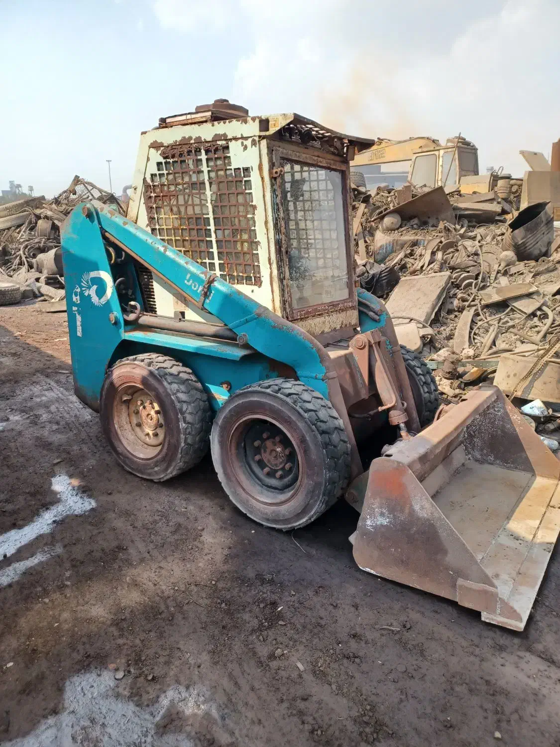 بابکت ۷۶۱دوراج|خودرو سنگین|بندرعباس, |دیوار