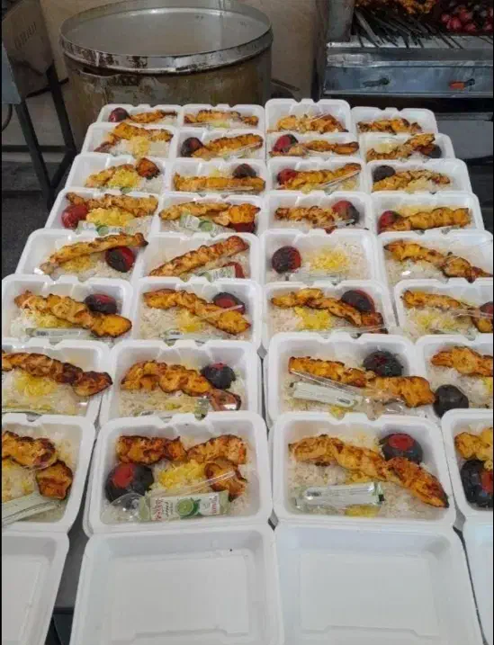 غذا و اشپزی مجالس و عروسی|خدمات پذیرایی، مراسم|بروجرد, |دیوار