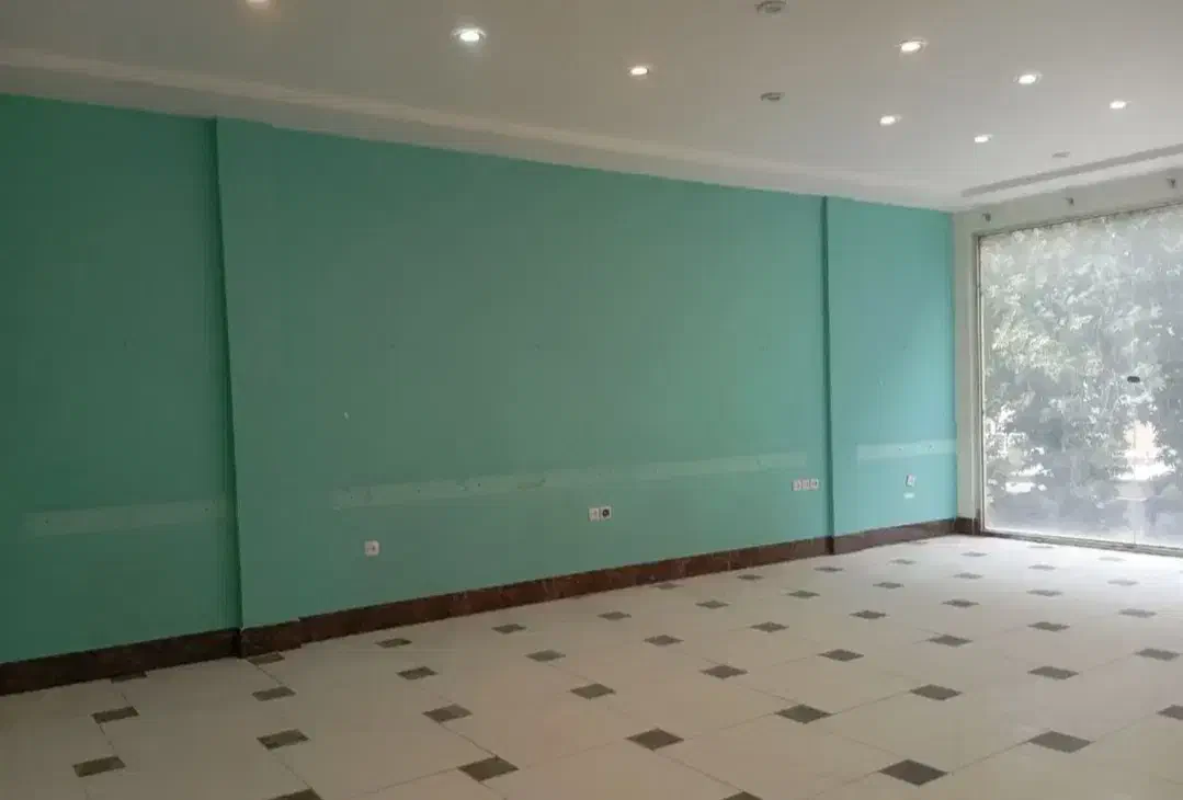 تجاری / 285متری/مطهری /جلوخیابان|اجارهٔ دفتر کار، اتاق اداری، مطب|خرم‌آباد, |دیوار