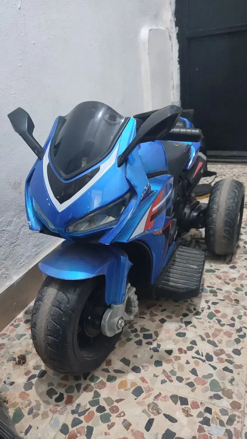 موتورشارژی|اسباب‌بازی بچه|لاهیجان, لاشیدان|دیوار