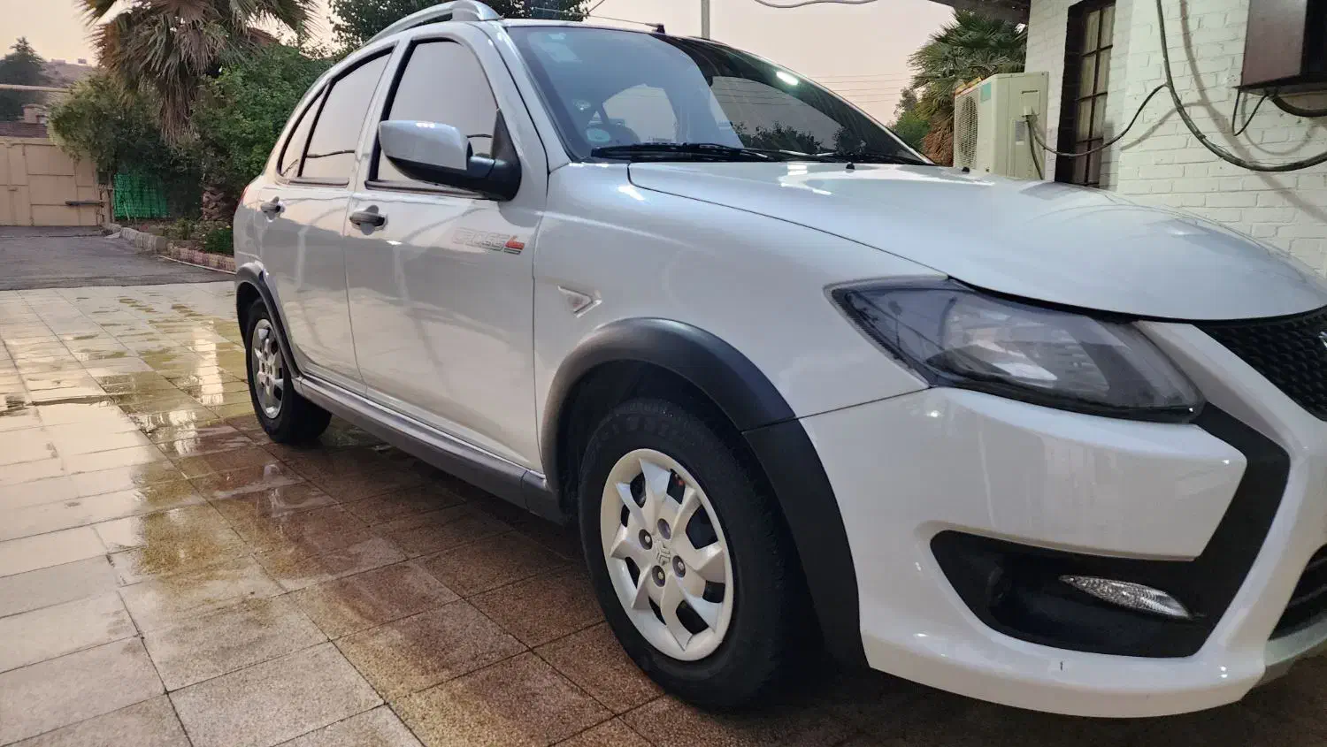 کوئیک  اس ۴۰۳|خودرو سواری و وانت|مسجد سلیمان, |دیوار