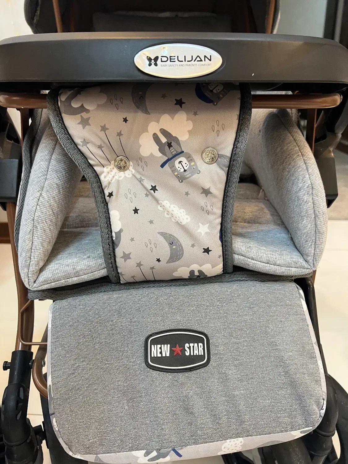 کالسکه مارک دلیجان|کالسکه و لوازم جانبی|شاهینشهر, فردوسی|دیوار