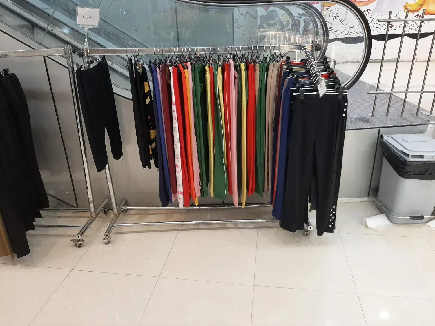 مانکن،رگال،کاوردوگیره،ستون ودستک،صندلی|فروشگاه و مغازه|زاهدان, |دیوار