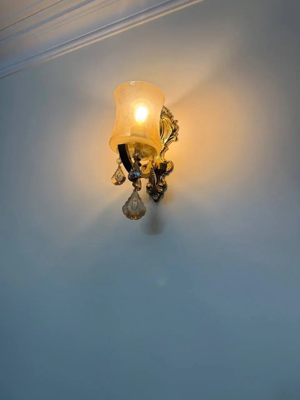 دیوارکوب|لوستر و چراغ آویز|تهران, گلستان (شهرک راه آهن)|دیوار