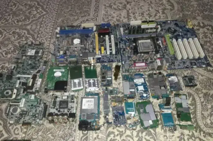 برد|لوازم جانبی موبایل و تبلت|همدان, |دیوار