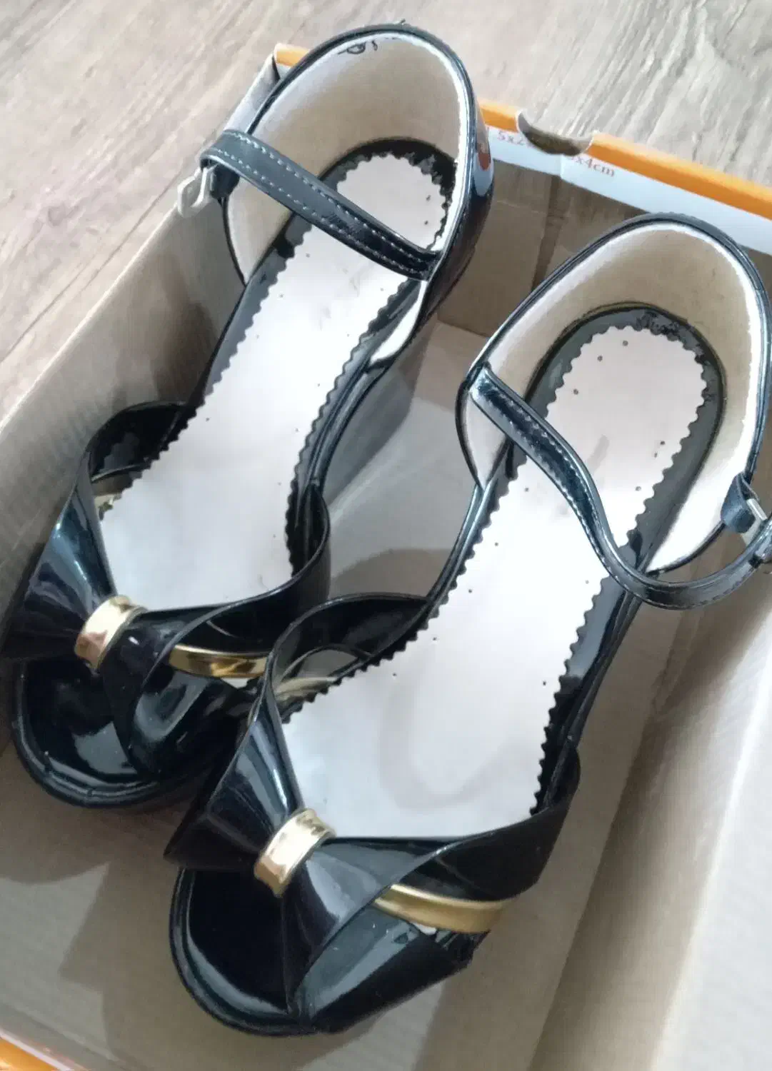 کفش مجلسی سایز۳۸و۴۰|کیف، کفش، کمربند|بیجار, |دیوار