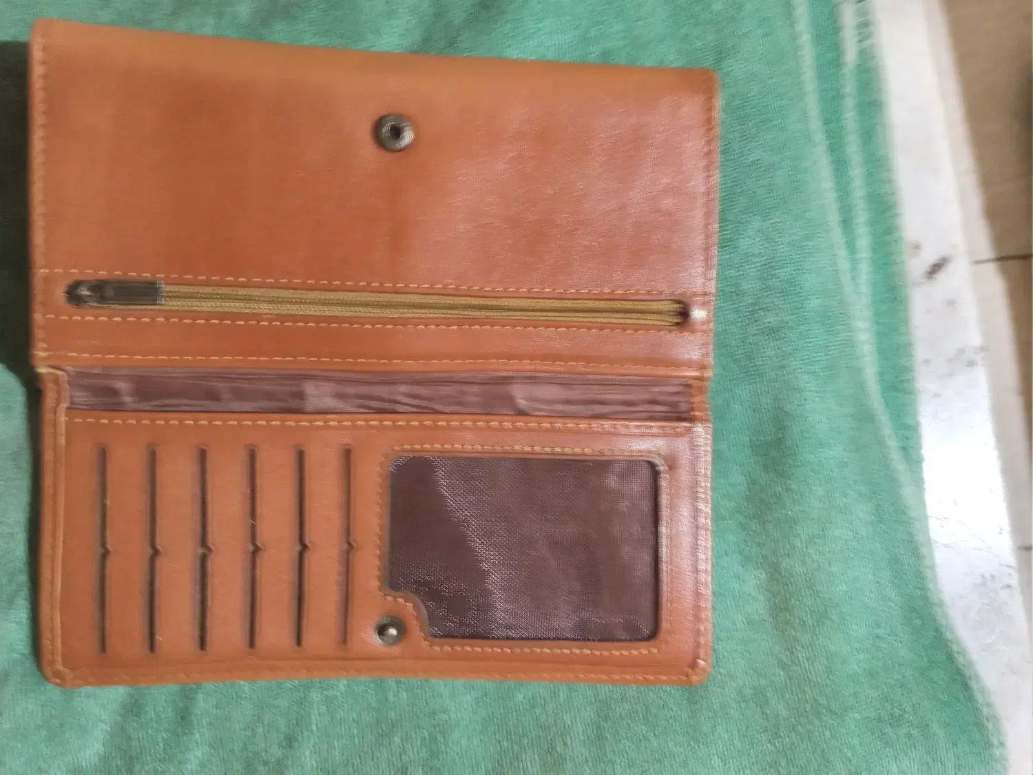 کیف پول جاکارتی  جاموبایلی در حد نو|کیف، کفش، کمربند|اشتهارد, |دیوار