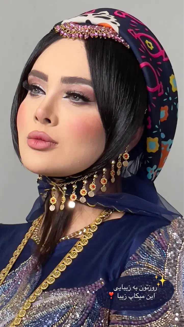 میکاپ وزلف محلی (شنیون )|خدمات آرایشگری و زیبایی|شیراز, فرگاز|دیوار