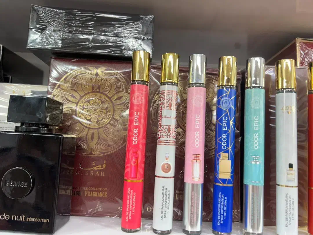 فروش عمده عطر 35 میل یارا و اسد لطافه بندر گناوه|آرایشی، بهداشتی، درمانی|تهران, بازار|دیوار