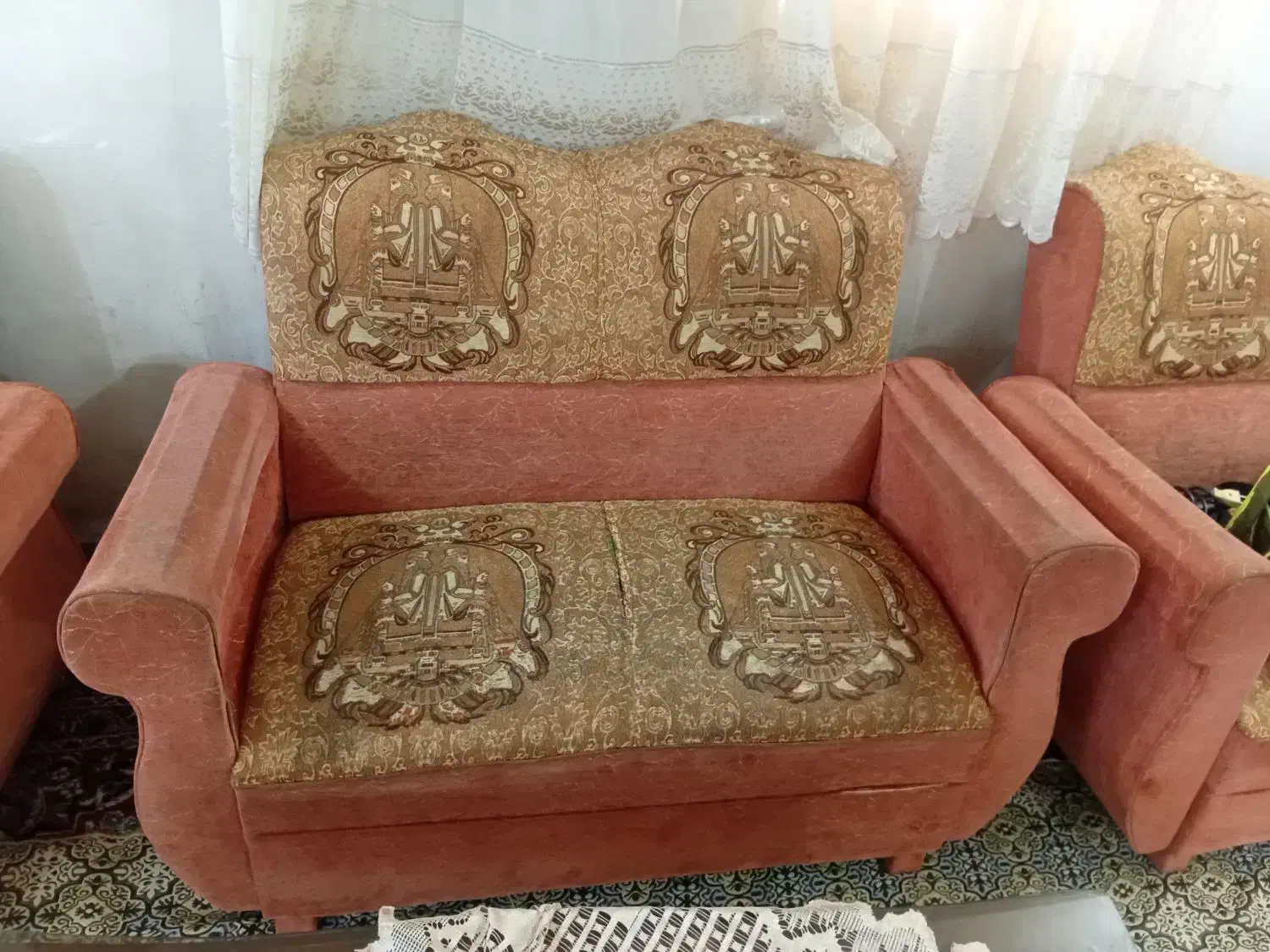 مبل|مبلمان خانگی و میز عسلی|فومن, |دیوار