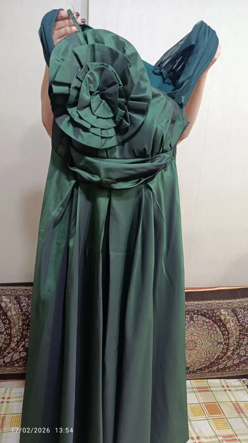 لباس مجلسی|لباس|رشت, دیانتی|دیوار