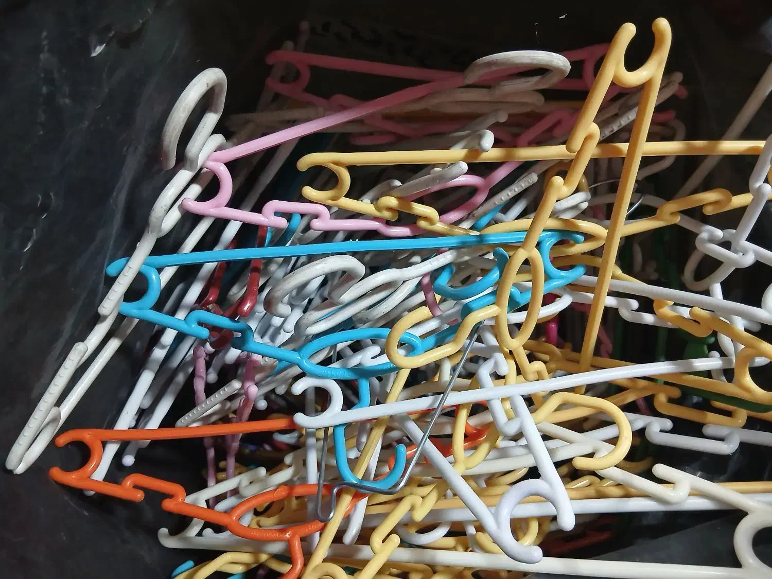 چوبکار۵کاره|بندرخت و رخت‌آویز|جیرفت, |دیوار