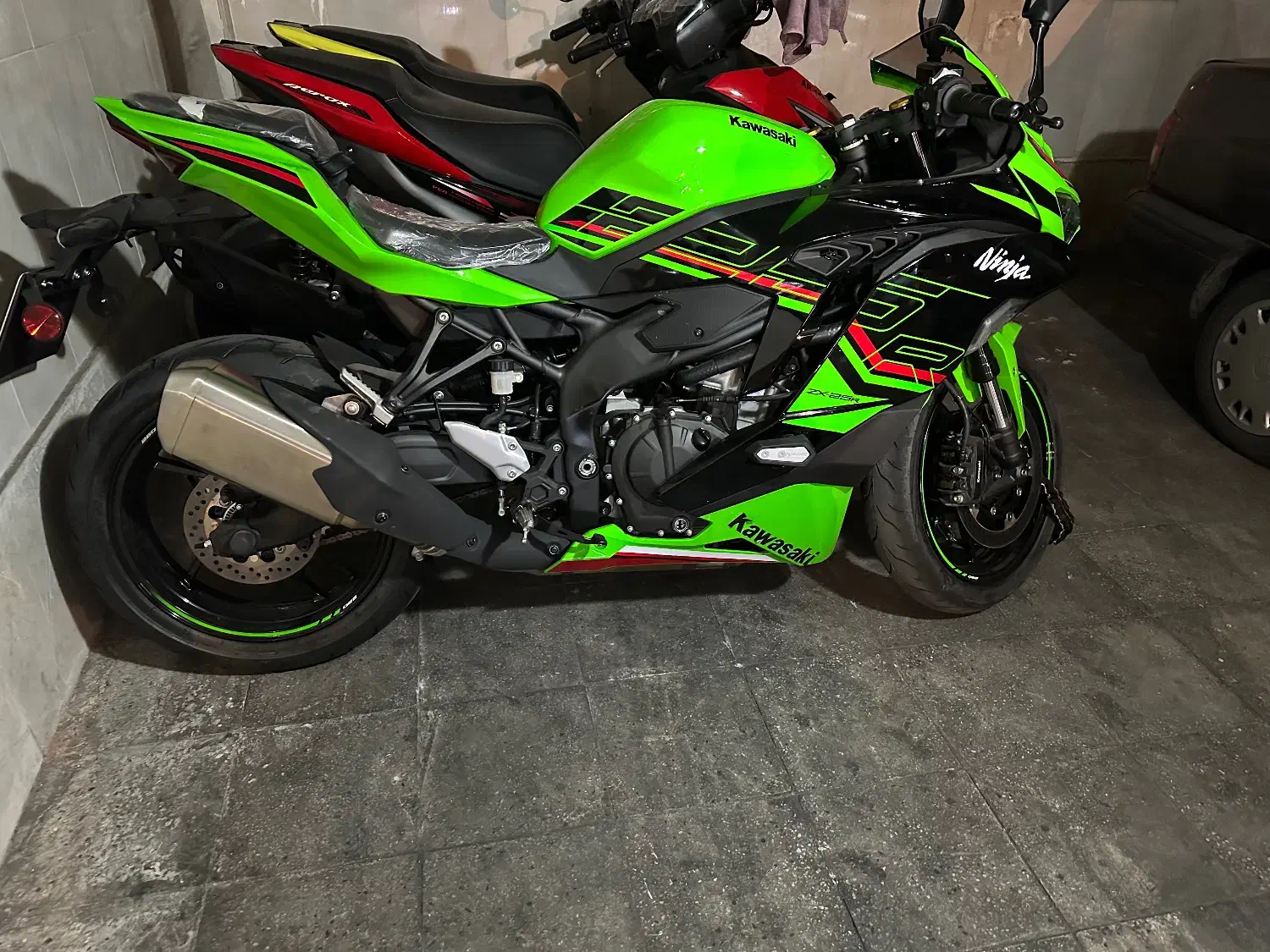 کاوازاکی چهار سیلندر zx25R|موتورسیکلت|تهران, سازمان برنامه جنوبی|دیوار