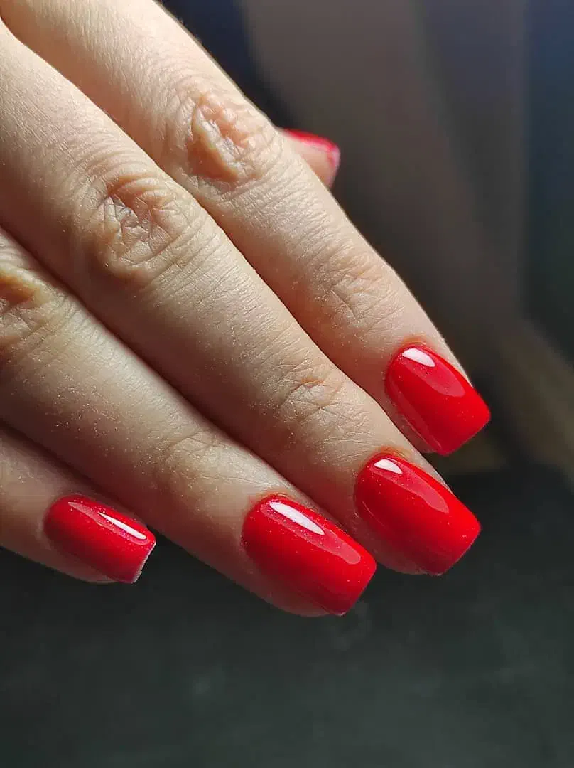 ناخنکار با سابقه کار حداقل یک سال|استخدام درمانی، زیبایی، بهداشتی|جویبار, |دیوار