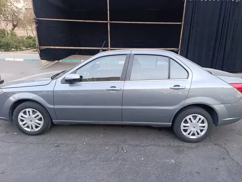 دنا خاکستری بی رنگ|خودرو سواری و وانت|تهران, صادقیه|دیوار