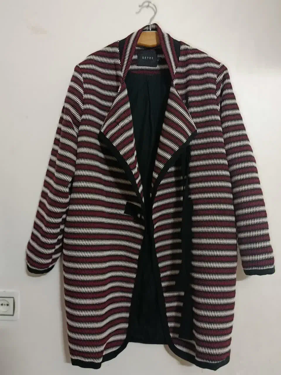 کت سایز ۴۶  خارجی|لباس|قم, هفت تیر|دیوار