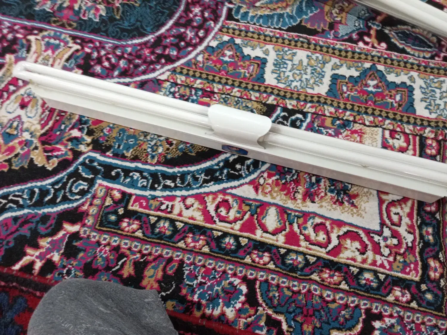 مهتابی|لامپ و چراغ|قم, هفت تیر|دیوار