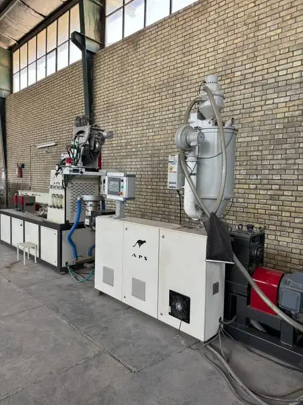 استخدام نیروی کار|استخدام صنعتی، فنی، مهندسی|نجف‌آباد, حومه نجف آباد|دیوار