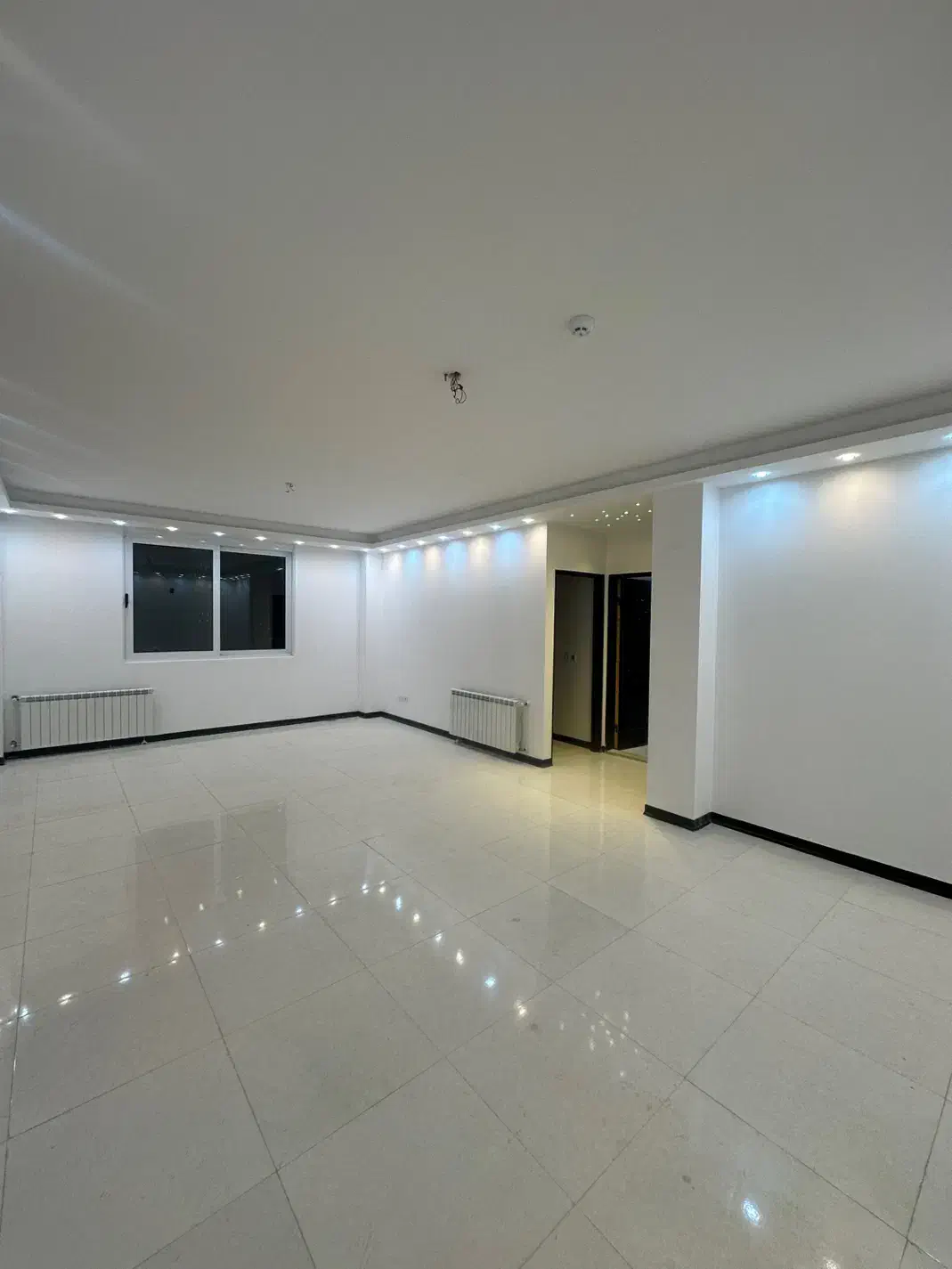 اپارتمان/۱۰۵ متری/بلوار امام رضا|فروش آپارتمان|کاشان, فاز ۲ ناجی آباد|دیوار