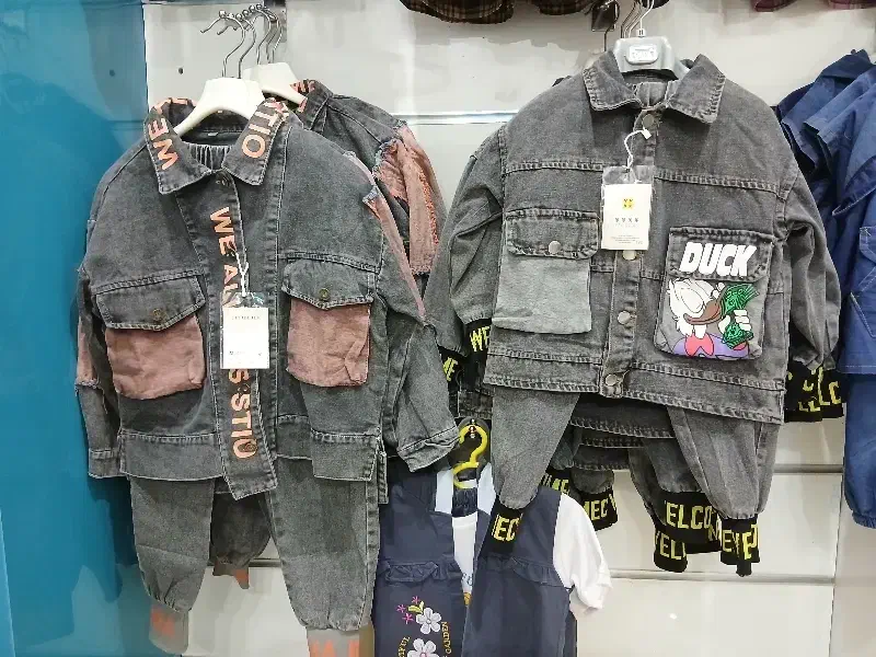 کت و شلوار لی خارجی|کفش و لباس بچه|اندیشه, اندیشه فاز ۴|دیوار